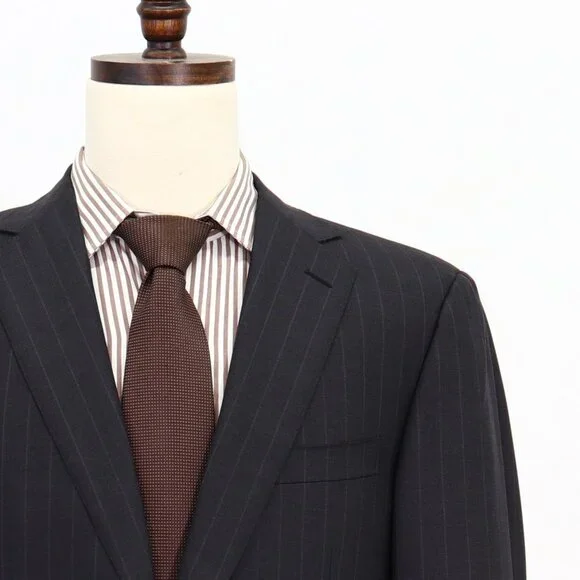 Ermenegildo Zegna 42L Gray Striped Two Button Suit Jacket O666